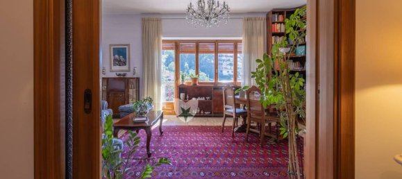 5 bedrooms Apartment in Rome, Italy No. 320924 49