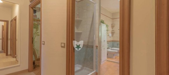 5 bedrooms Apartment in Rome, Italy No. 320924 31