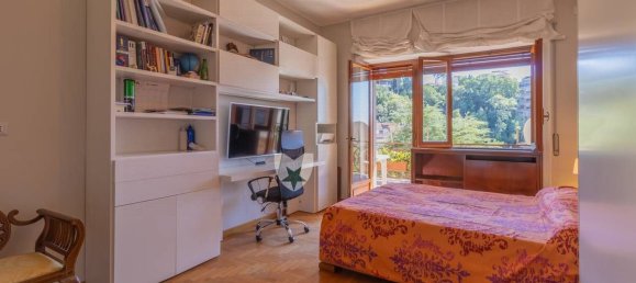 5 bedrooms Apartment in Rome, Italy No. 320924 10