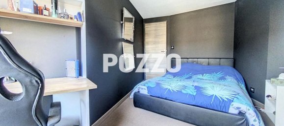 3 bedrooms House in Manche, France No. 360655 16