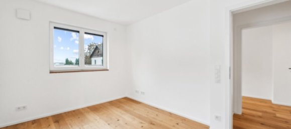 Таунхаус с 5 комнатами в Штраубинг-Боген, Германия № 288199 11