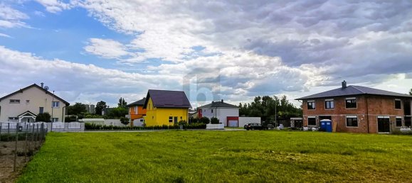 Terrain à Trautmannsdorf an der Leitha, Austria 781m² No. 256191 2