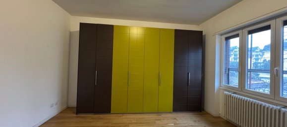 Квартира с 2 комнатами в Чернуско суль Навильо, Италия № 44262 12