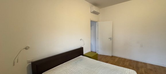 Квартира с 2 комнатами в Чернуско суль Навильо, Италия № 44262 11