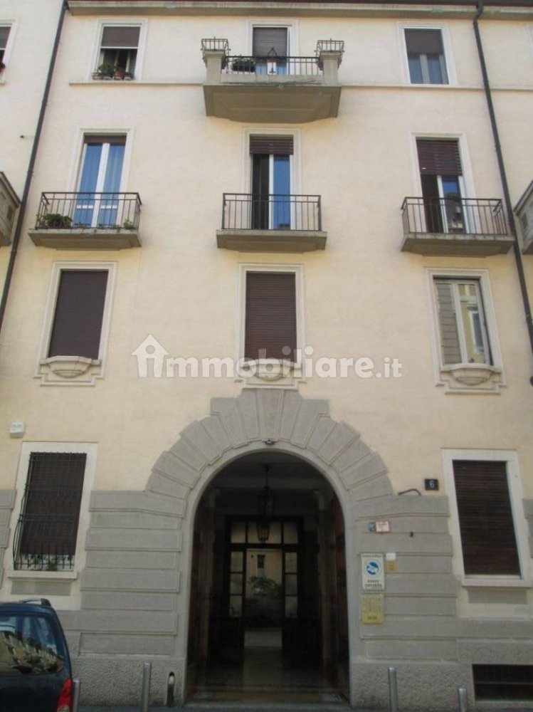 2 bedrooms Apartment in Milan, Italy No. 361783