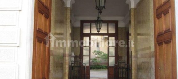 2 bedrooms Apartment in Milan, Italy No. 361783 4