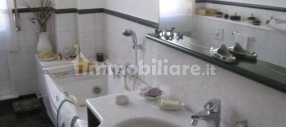 2 bedrooms Apartment in Milan, Italy No. 361783 27