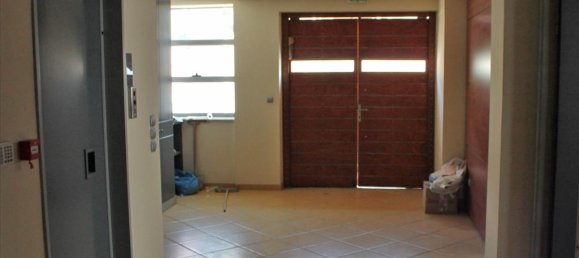 600m² Property in Alimos, Greece No. 7939 7