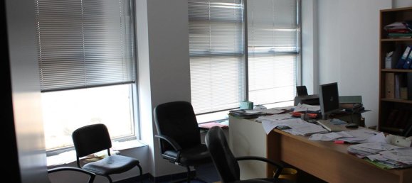 600m² Property in Alimos, Greece No. 7939 3