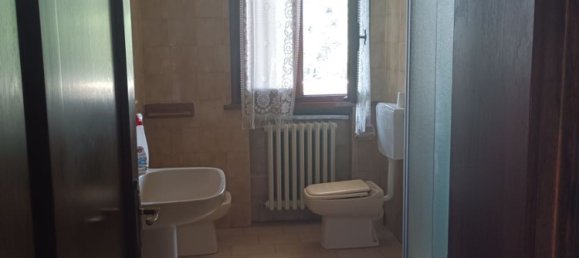 5 bedrooms Apartment in Spilamberto, Italy No. 318636 8