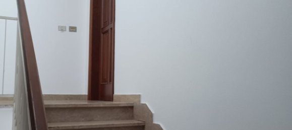 5 bedrooms Apartment in Spilamberto, Italy No. 318636 4