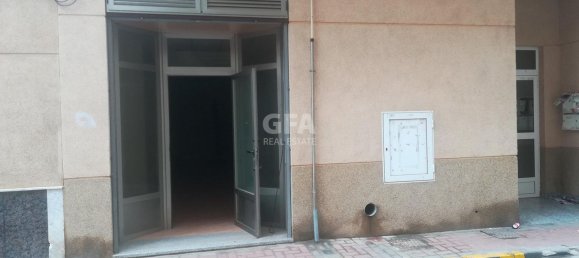 Коммерческая недвижимость 97м² в Агилас, Испания № 170841 2