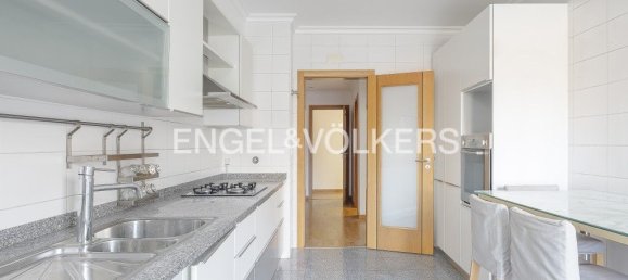 Квартира с 3 спальнями в Лиссабон, Португалия № 113538 10