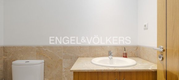 Квартира с 3 спальнями в Лиссабон, Португалия № 113538 6