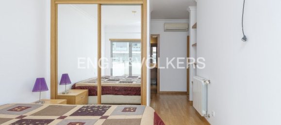 Квартира с 3 спальнями в Лиссабон, Португалия № 113538 27