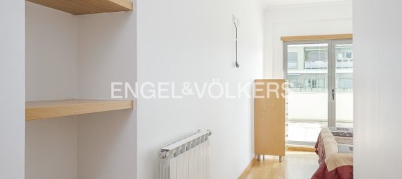 Квартира с 3 спальнями в Лиссабон, Португалия № 113538 25