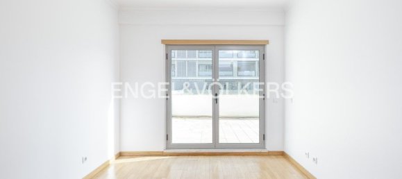 Квартира с 3 спальнями в Лиссабон, Португалия № 113538 18