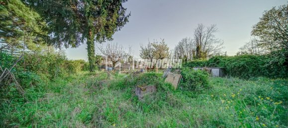 Terrain à Somma Lombardo, Italy No. 364850 11