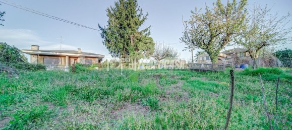 Terrain à Somma Lombardo, Italy No. 364850 8