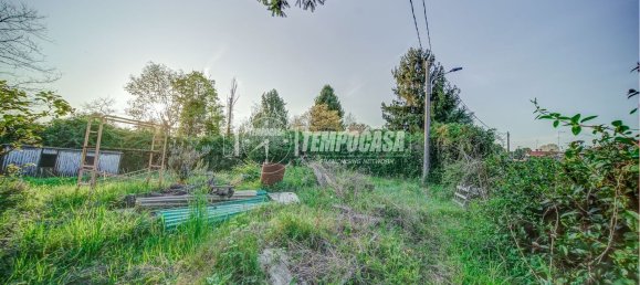 Terrain à Somma Lombardo, Italy No. 364850 14