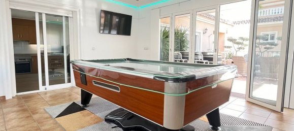 3 bedrooms Apartment in Alicante, Spain No. 176309 3