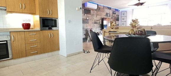 3 bedrooms Apartment in Alicante, Spain No. 176309 2