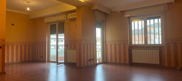 3 Schlafzimmer Wohnung in Colleferro, Italy, Nr. 348242 11