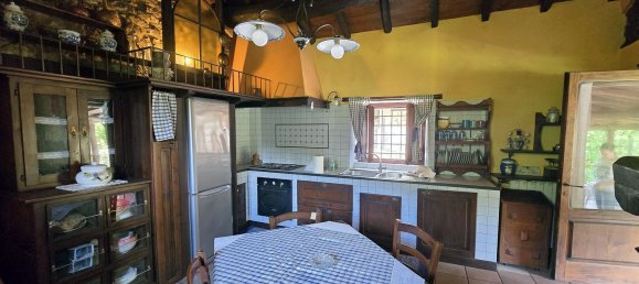 10 rooms House in Fosciandora, Italy No. 289258 24