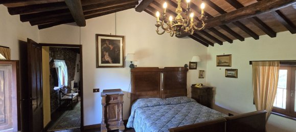 10 rooms House in Fosciandora, Italy No. 289258 37