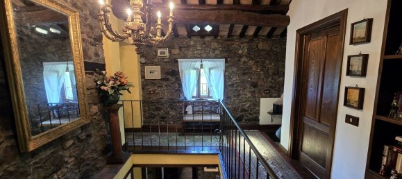 10 rooms House in Fosciandora, Italy No. 289258 34