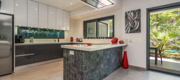 2 bedrooms Villa in Portimao, Portugal No. 7577 3