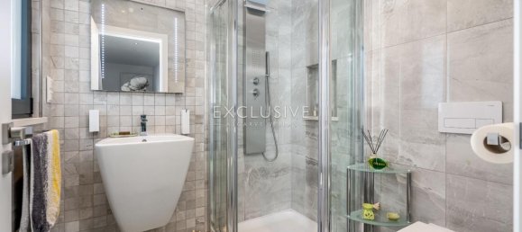 2 bedrooms Villa in Portimao, Portugal No. 7577 11