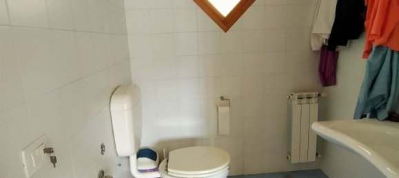 70m² Office in Terni, Italy No. 312664 10