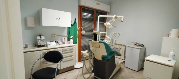 70m² Office in Terni, Italy No. 312664 5