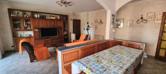 3 bedrooms Apartment in Tivoli, Italy No. 310801 5