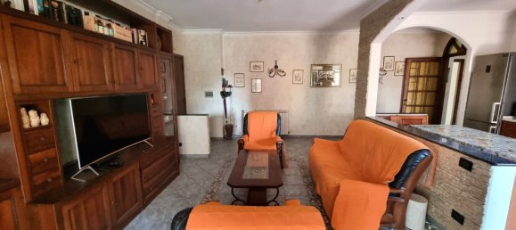 3 bedrooms Apartment in Tivoli, Italy No. 310801 4