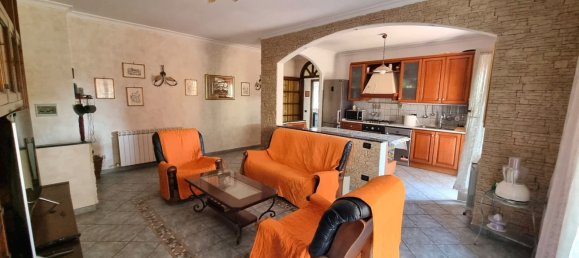 3 bedrooms Apartment in Tivoli, Italy No. 310801 2