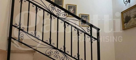 5 rooms House in Oristano, Italy No. 266890 2