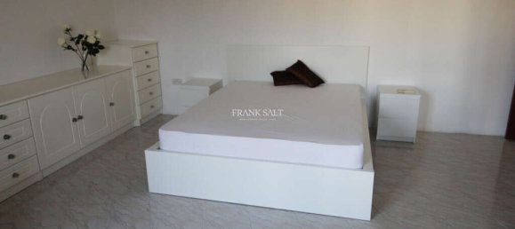 4 bedrooms House in Naxxar, Malta No. 4006 10