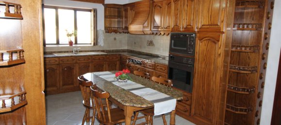 4 bedrooms House in Naxxar, Malta No. 4006 19