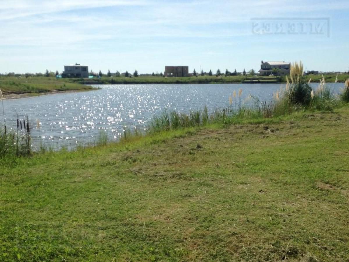 Grundstück in Escobar, Argentina, Nr. 115769