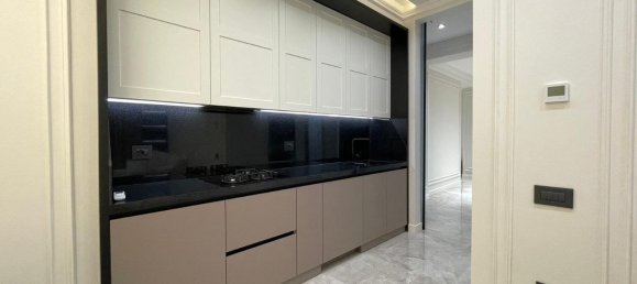 3 bedrooms Apartment in Nasimi, Azerbaijan No. 1743 7