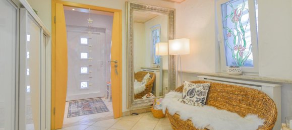 Adosado de 7 dormitorios en Kronach, Germany No. 370171 3