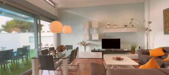 Villa T3 em Mil Palmeras, Spain N.º 28386 8