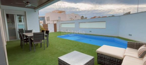 Villa T3 em Mil Palmeras, Spain N.º 28386 5