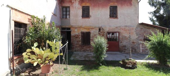 10 rooms House in Costigliole d'Asti, Italy No. 17979 22