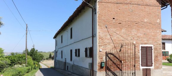 10 rooms House in Costigliole d'Asti, Italy No. 17979 19