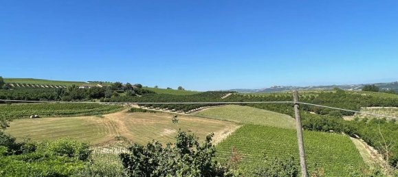 10 rooms House in Costigliole d'Asti, Italy No. 17979 35