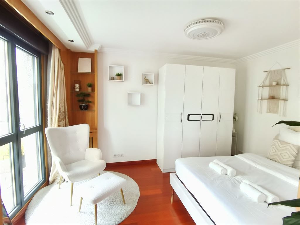 3 Schlafzimmer Wohnung in Paris, France, Nr. 145189