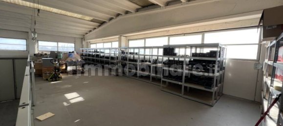 2 rooms Warehouse in Occhiobello, Italy No. 217478 10